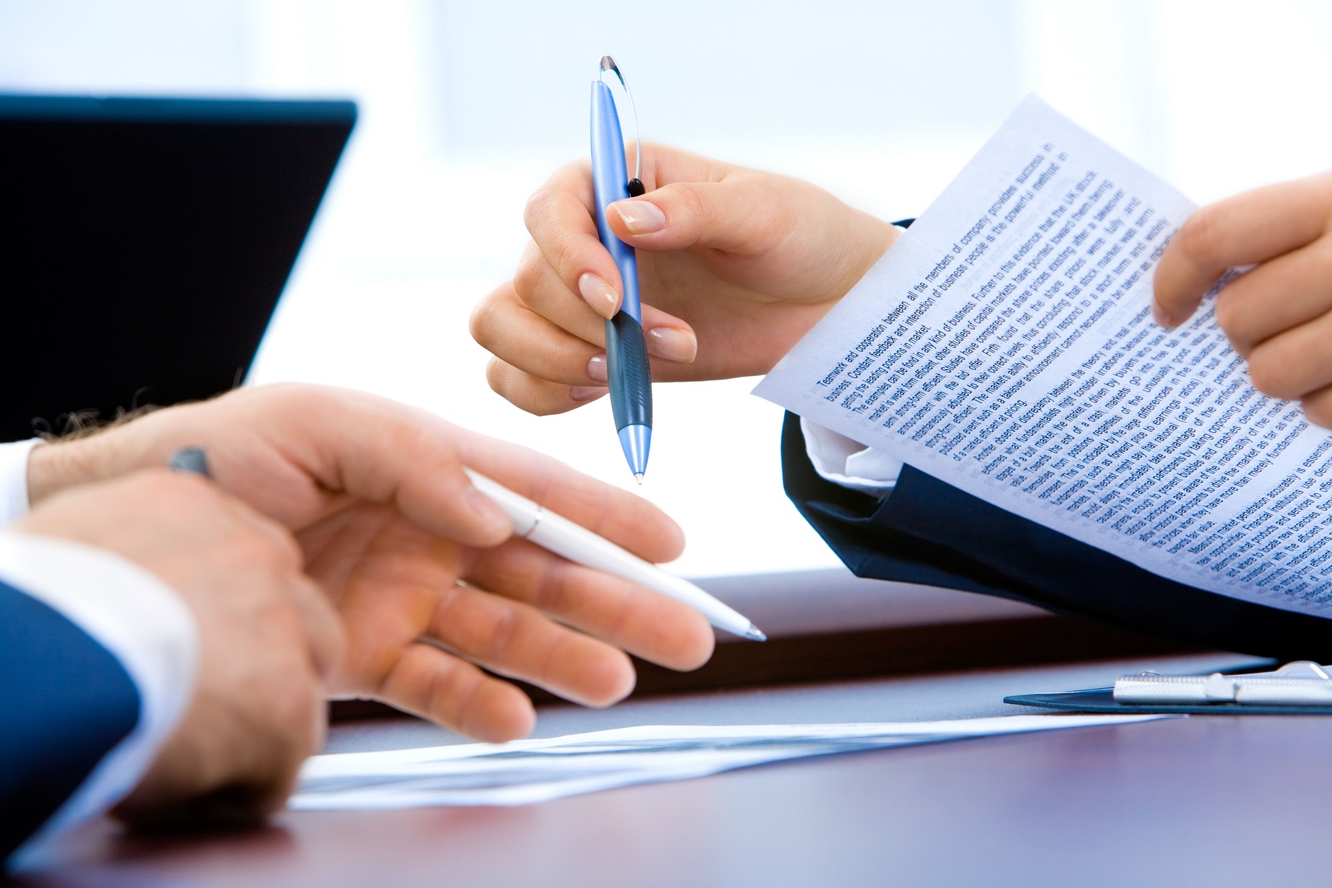 International lawyer Legal Services lawyer abroad