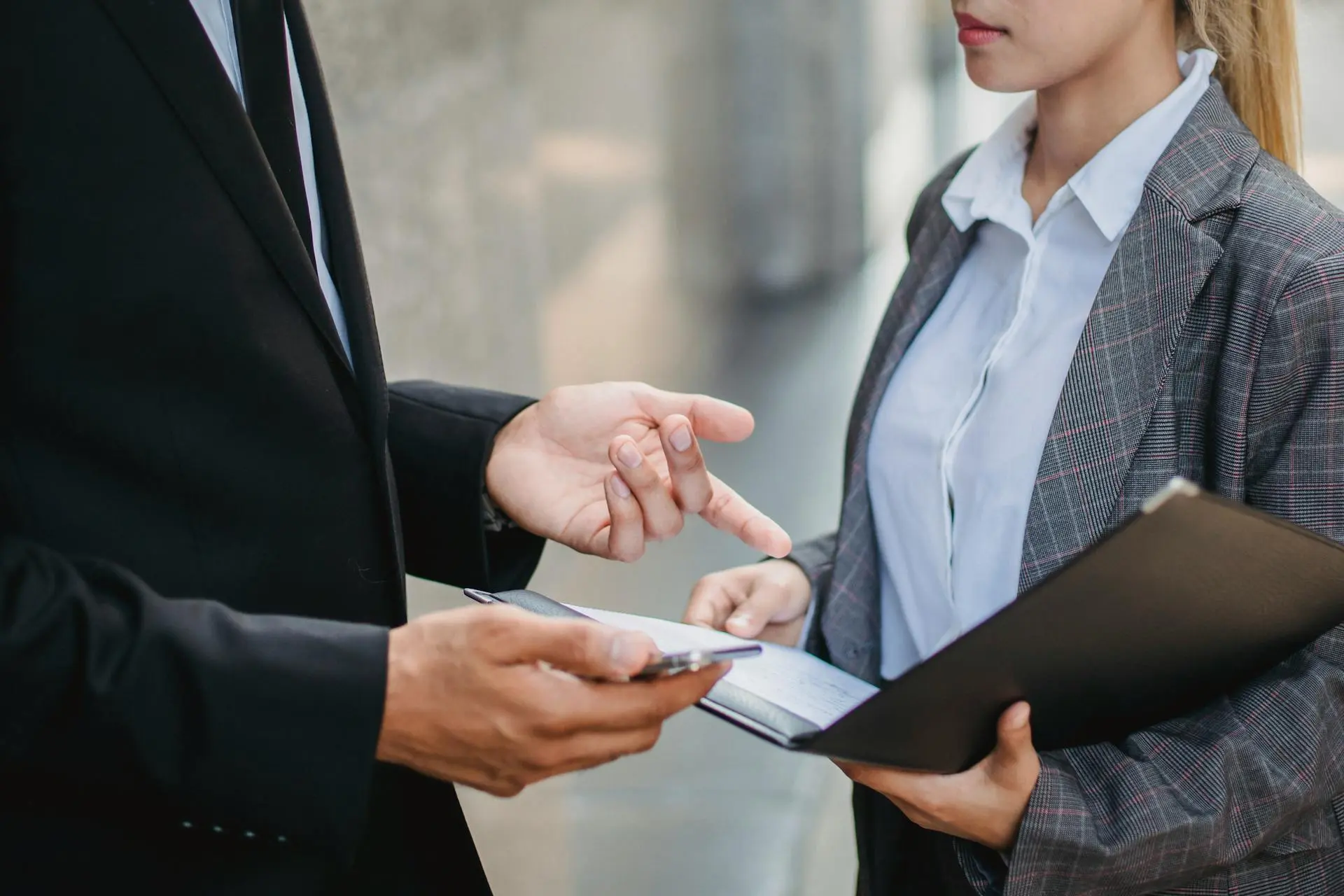 Extradition Lawyer Services, Criminal Defense in International Criminal Cases